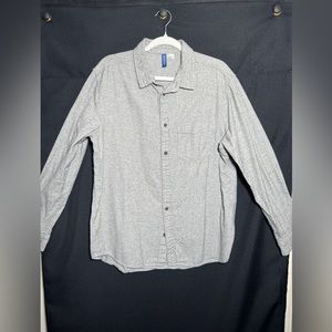 H&M men’s button down flannel overshirt